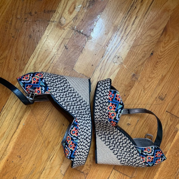 Circus by Sam Edelman wedge - Picture 3 of 4